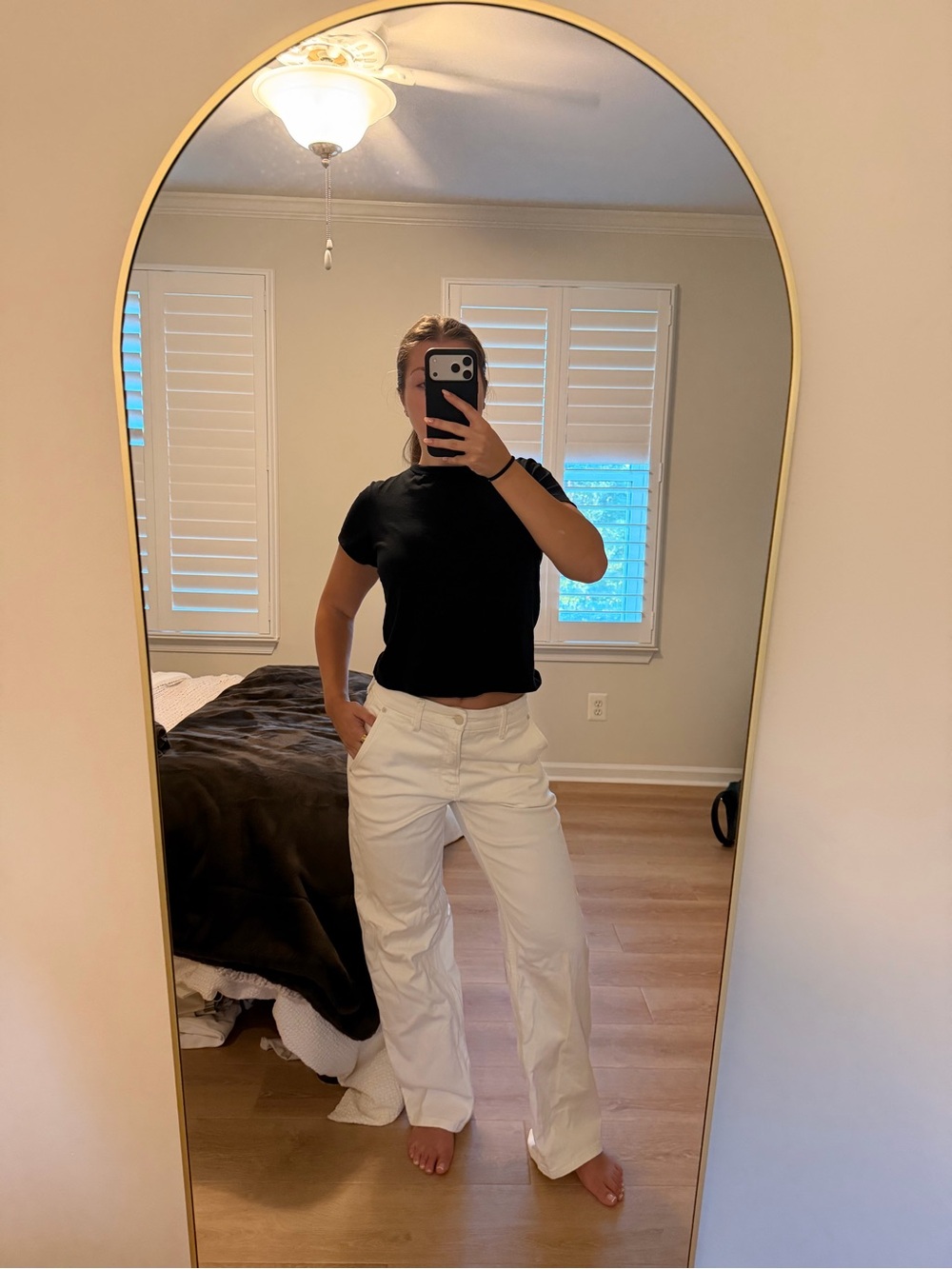 Good American White Straight-Leg Women’s Jeans